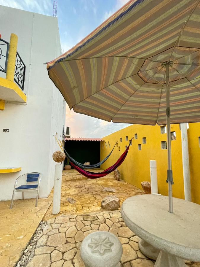 Buenosdias Izamal Bed and Breakfast Exteriör bild