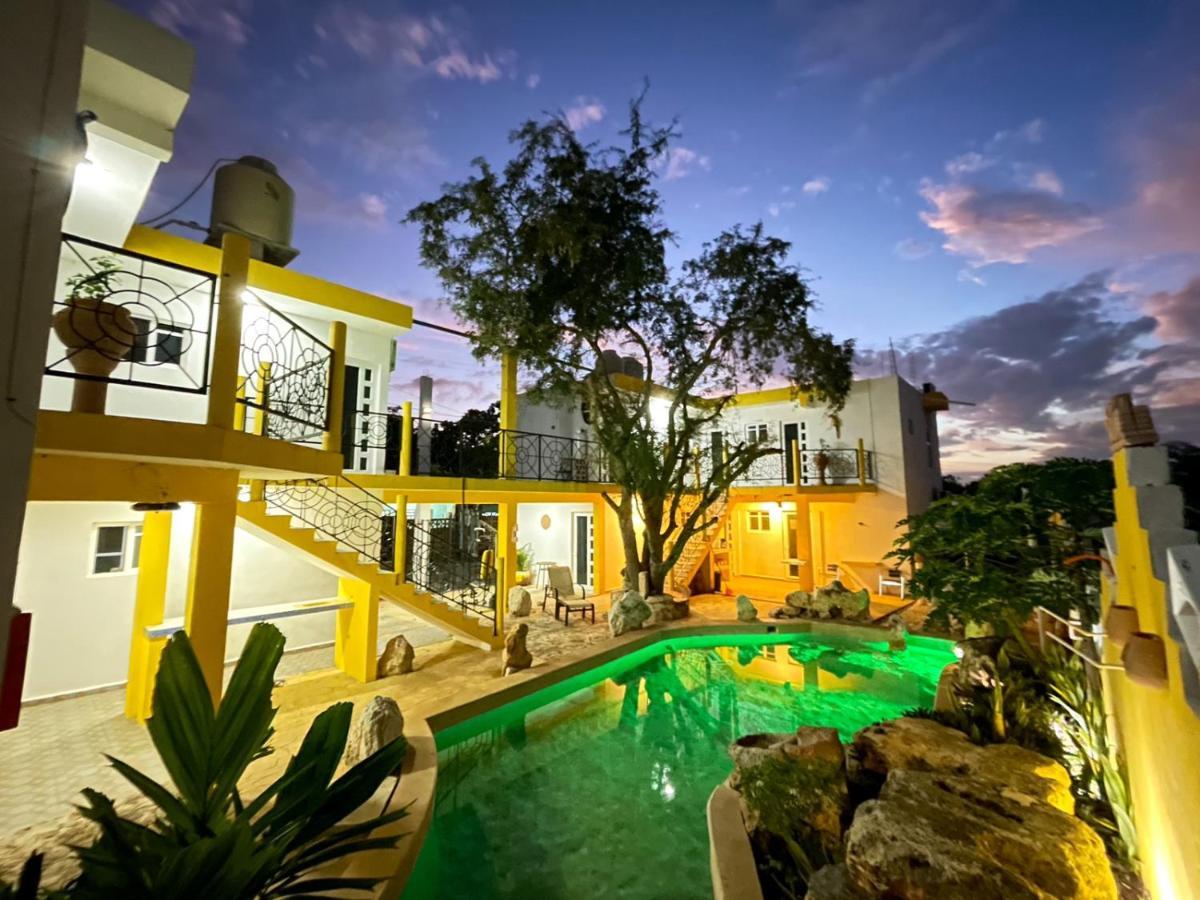Buenosdias Izamal Bed and Breakfast Exteriör bild