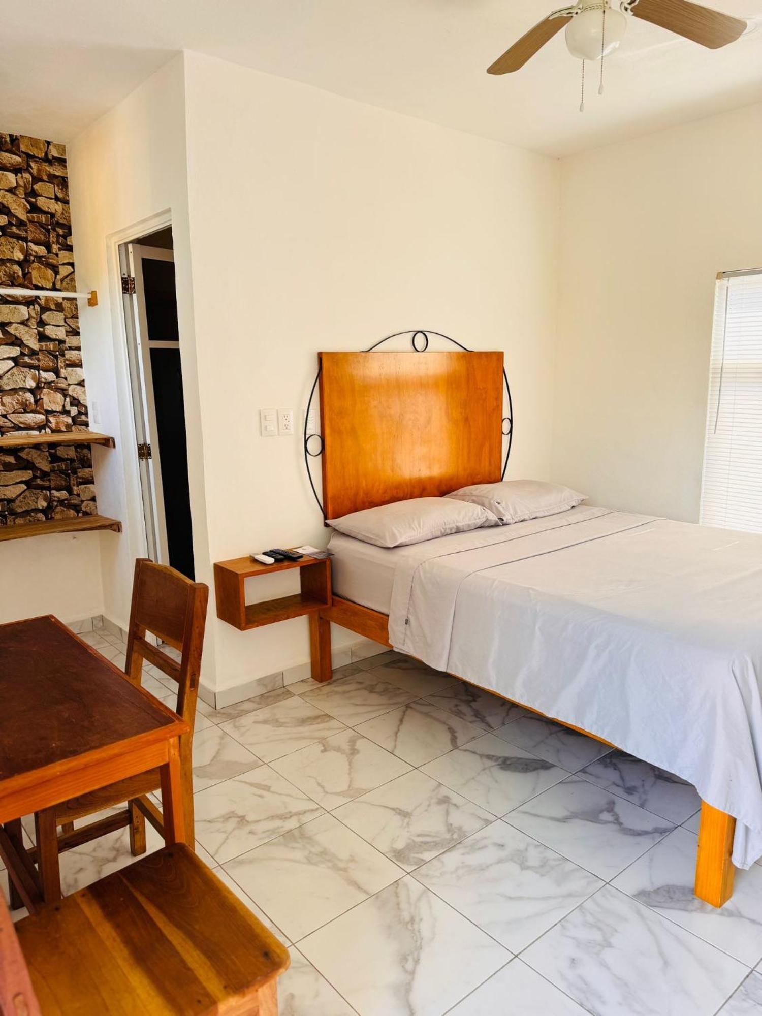 Buenosdias Izamal Bed and Breakfast Exteriör bild