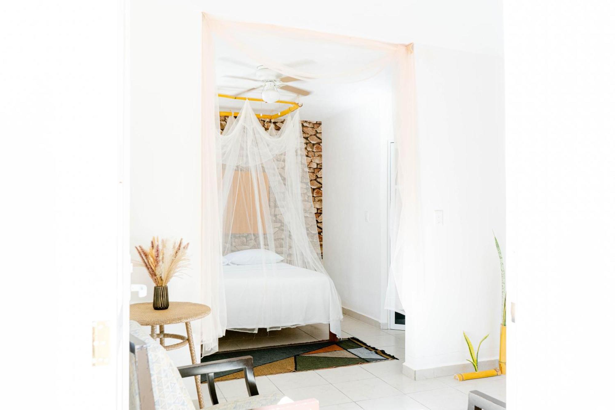 Buenosdias Izamal Bed and Breakfast Exteriör bild